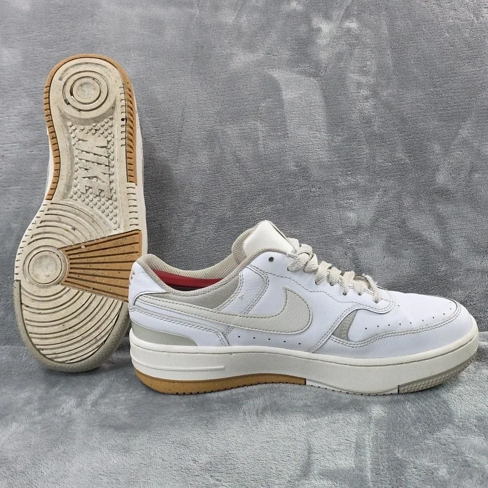 Size 9.5 - Nike Gamma Force White Phantom‎ W
